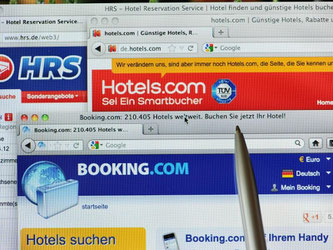 Warentester halten Reiseportale oft für intransparent. Anbieter auf den vorderen Plätzen sind nicht immer die günstigsten. Foto: Jens Kalaene