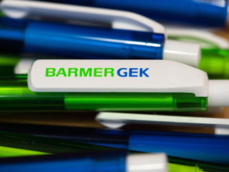 Die Barmer/GEK will angeblich die Deutsche BKK übernehmen. Foto: Soeren Stache/Symbolbild