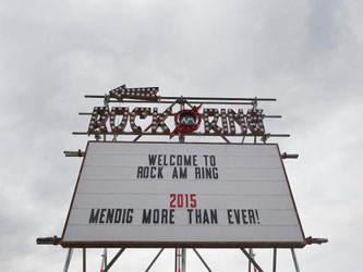 Bei einem Unwetter sind mehrere Besucher des Rockfestivals «Rock am Ring» verletzt worden. Foto: Thomas Frey