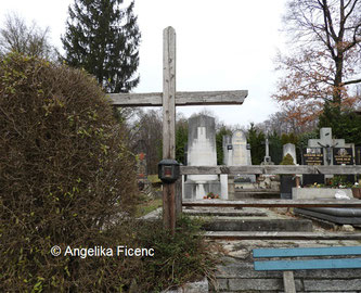 Altes Friedhofskreuz © Mag. Angelika Ficenc 2022