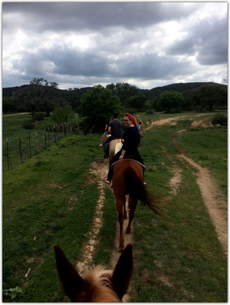 Dixie Dude Ranch Bandera Texas Ausritt