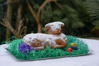 Osterlamm gebacken