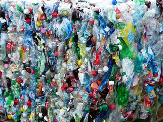 Recycling Kunststoff gepresst