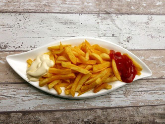 Pommes Frittes Ketchup Mayo