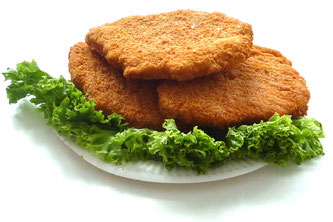 Schnitzel auf Salat