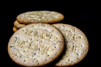 Cracker