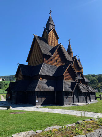 "Walgkirke" die grösste Holzkirche in Norwegen.