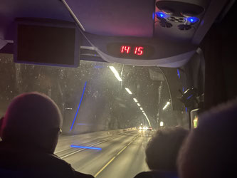 Bild: Tunnelfahrt