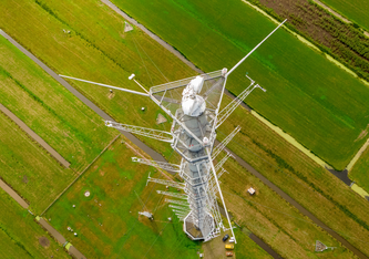 Die Messungen wurden am 213 Meter hohen Mast der Station Cabauw durchgeführt. Diese niederländische Messstation wird vom Königlich Niederländischen Meteorologischen Institut (KNMI) betrieben. Bild: ICOS RI / Tom Oudijk, Sander Karsen, Dennis Manda.