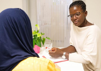 "Männer zu erreichen spielt eine sehr wichtige Rolle im Einsatz gegen FGM. Wir freuen uns dass wir diesen Aspekt in der Koordinationsstelle von Beginn an mit dabei haben und mit männlichen Multiplikatoren zusammenarbeiten.".