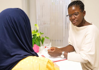 "Männer zu erreichen spielt eine sehr wichtige Rolle im Einsatz gegen FGM. Wir freuen uns dass wir diesen Aspekt in der Koordinationsstelle von Beginn an mit dabei haben und mit männlichen Multiplikatoren zusammenarbeiten.". 