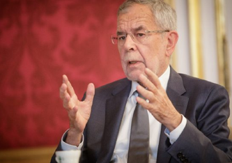 Alexander Van der Bellen