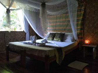 nypa style resort, Green Villa, accommodation for 4 people, queen-size bed, extra semidouble beds, two separate rooms, common bathroom. villa for family, villa for  a group of friends