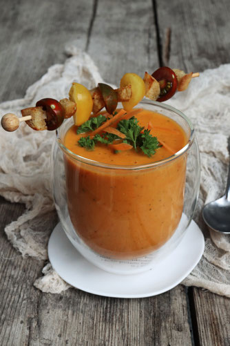 Gemüsesuppe im Glas
