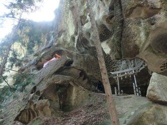 古峯神社と稲荷神社