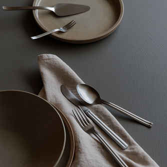 軽やかで洗練された日常のためのカトラリー
