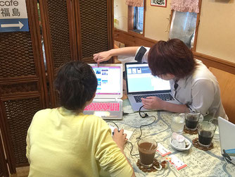 写真:第4回 JimdoCafe 福島「個別レッスン・個別相談」の様子