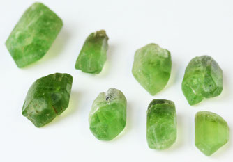 Peridot, Olivin, Kristall, Heilstein, Edelstein, Wendelstein