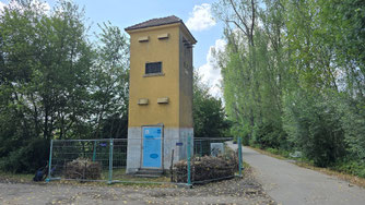 Der Trafoturm Mitte Juli 2026
