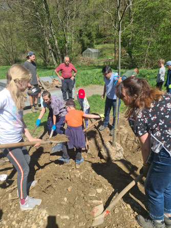 Mit großem Elan waren die Kinder und Jugendlichen bei der Sache. (Foto: Buchen)