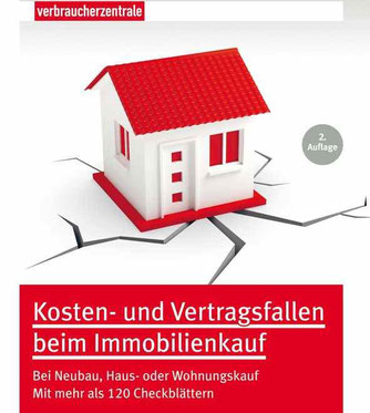 Realistisch kalkulieren, die richtigen Klauseln nutzen: Der Ratgeber Kosten- und Vertragsfallen beim Immobilienkauf der Verbraucherzentrale NRW hilft bei Neubau, Haus- oder Wohnungskauf. Foto: Verbraucherzentrale NRW.