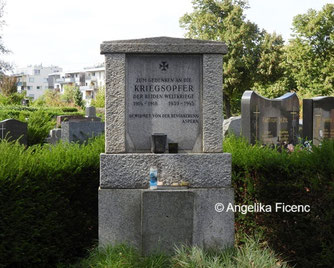 Kriegerdenkmal © Mag. Angelika Ficenc