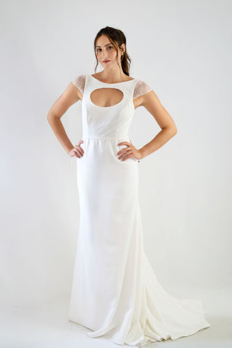 Robe de mariée en crêpe et dentelle Chantilly