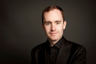 Simon Callaghan, piano