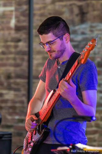 Carsten Crede, Bass