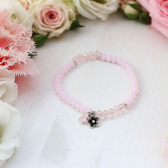 Glasperlen Armband in Rosa mit Blüten Anhänger in Silber