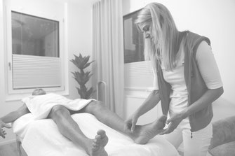 Yoga für Frauen in Zug, Yoga in Kleingruppen, Yoga für Kleingruppen mit Anja Zürcher in Zug @bodyqi