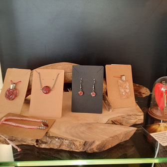Adventmarkt Steyr 2024, Schloss Lamberg Advent: Xlife Luxe Edelsteinschmuck, Rudolf Brandstetter