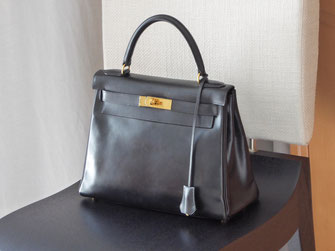 TASCHEN-WELLNESS Berlin | feine Lederpflege | Vintage PRADA Milano | Luxury Vintage | Designer Handbag