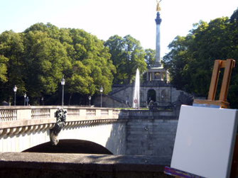 staffelei und weiße leinwand, friedensengel
