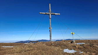 Blick vom Göllergipfel Richtung Nordosten, im Hintergrund das Nebelmeer über Niederösterreich
