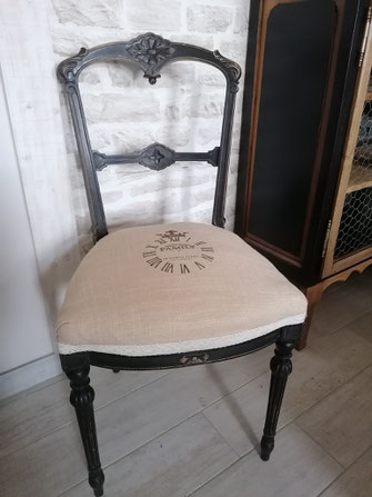 relooking de meuble le mans sarthe chaise louis tissu patiné le perche