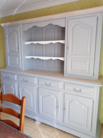 relooking et restauration de meuble le mans sarthe buffet vitrine gris blanc patine bois naturel camaelle