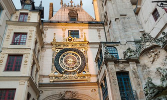 Le gros horloge, gros horloge, rue du gros horloge, rouen, tourisme, normandie, musée, visite guidée,  Rouen, aquarelle, miniature, piatek 