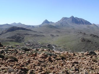 Site de hilltopping des mâles dans le Massif de l’Akoumbi, Anti-Atlas sud-occidental, ©Frédérique Courtin
