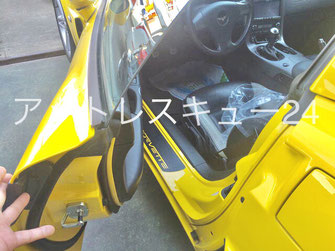 コルベットC6　インロック鍵開け