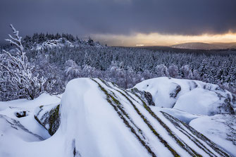 Leistenklippe-im-Winter, Hohnekamm, Hohneklippen, Harzer-Winter, Winterlandschaft-im-Harz, Hochharz, Oberharz, Harzer-Wandernadel, Stempelstelle-15, wandern-im-Harz, Highlight-im-Harz, Harzfoto, Harz-Natur, Canonfoto, Canon-16-35mm, Nationalpark-Harz