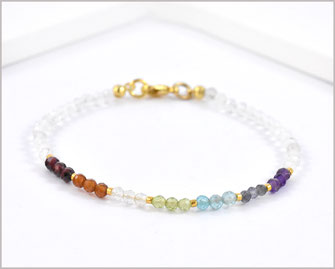 Amethyst, Iolith, Apatit, Peridot, Citrin, Karneol, Granat und Bergkristall Edelstein Armband  39,90 €