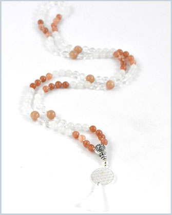 Mala Kette mit Sunstone, Jade  & Bergkristall  Edelsteinen 6 + 8 mm  - Nanda -  89,- €