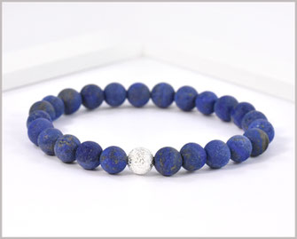 Edelsteinarmband mit Lapislazuli Matt  8 mm mit Stardustperle  25,90 €