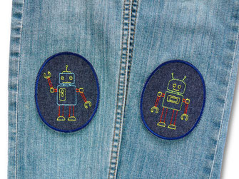 Patches mit Robotern als Bügelflicken für Kinderhosen