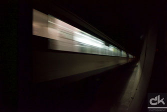 ...mit 250 km/h an uns vorbei