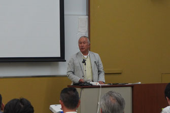 閉会：橋本会長