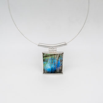 Colliers-contemporaine-argent-hommes-femmes-bijoutier-joailler-createur-auvergne