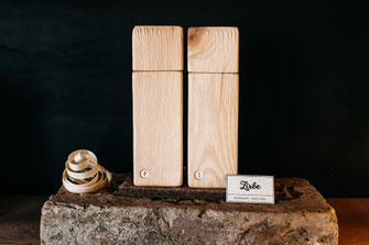 Salz und Pfeffermühle aus Zirbe