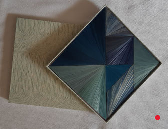 Tangram 7 pièces dégradé de bleu , coffret turquoise. Dim 17 x 17 cm . VENDU